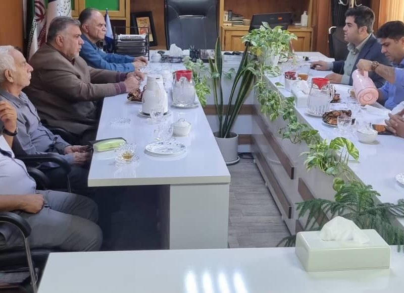 بازدید  مهندس عبدالحمید عبائی حسنی رئیس هیئت مدیره کانون بازنشستگان تامین اجتماعی استان خوزستان و بازرس کانون عالی کشور از بیمارستان و درمانگاه ملکی تامین اجتماعی شهرستان بهبهان